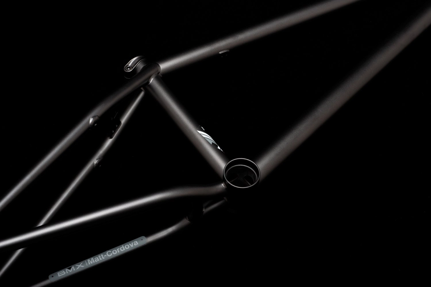 Cadre VERDE Fides Matte Grey Sign Matt Cordova – Image 12