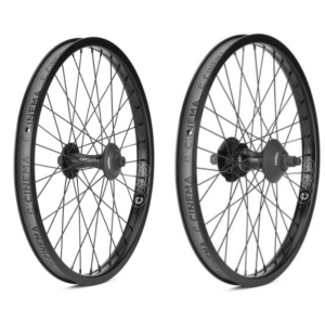 Paire de roues CINEMA ZX K7 + 4 Guards