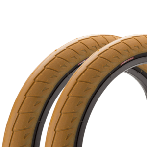 Paire de Pneus CINEMA Nathan Williams 20" x 2.50" Gum / Black Wall