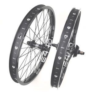 PAIRES DE ROUES FREESTYLE