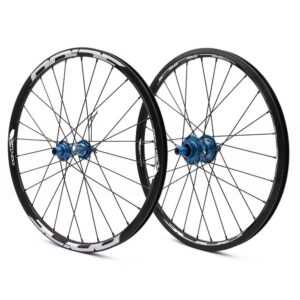 Paire de roues PRIDE Control Race Exp Disk 20" 1-3/8  Black / Blue