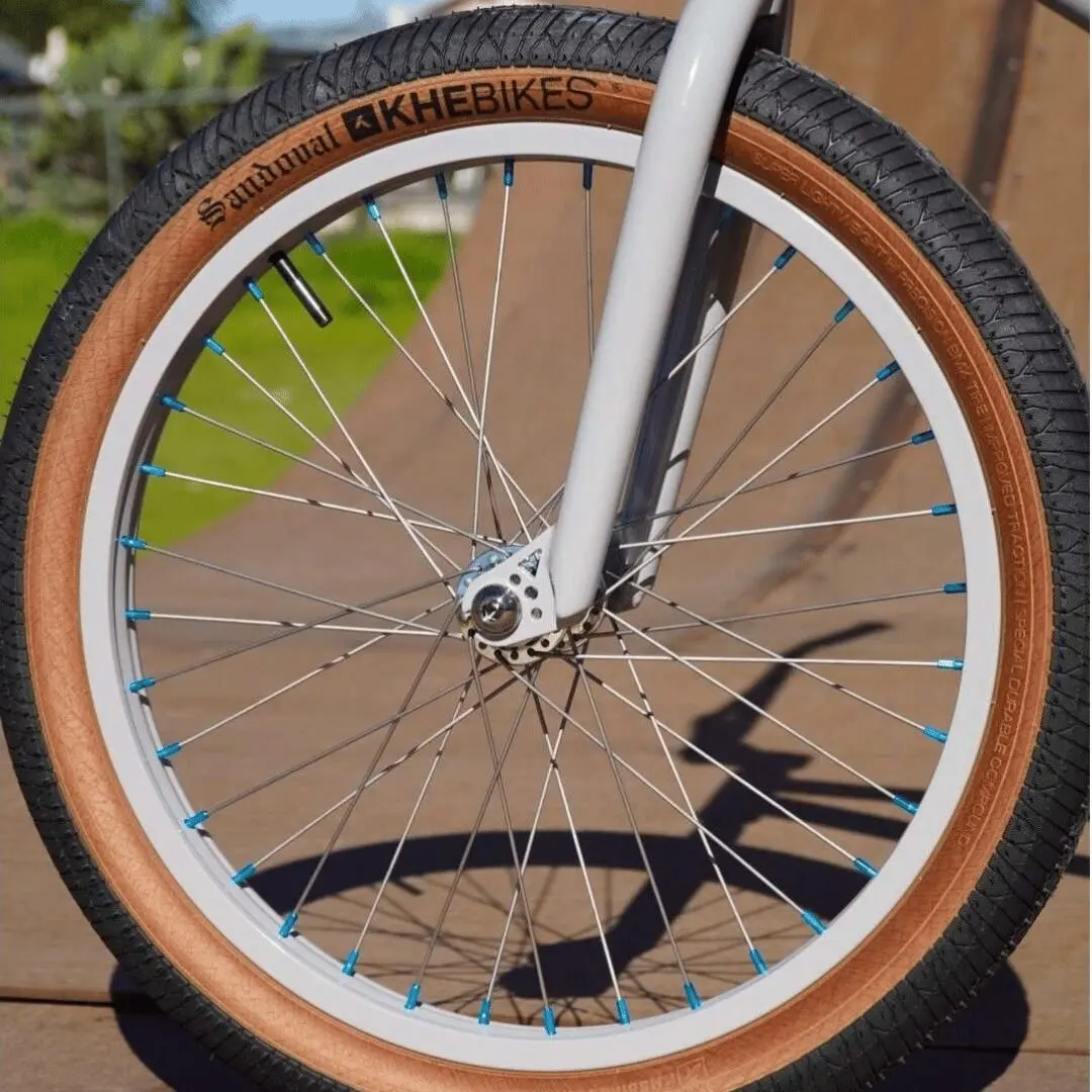 Pneu KHE MAC2 + Souple 20" x 2.30" Tan Skin Wall x SANDOVAL – Image 3