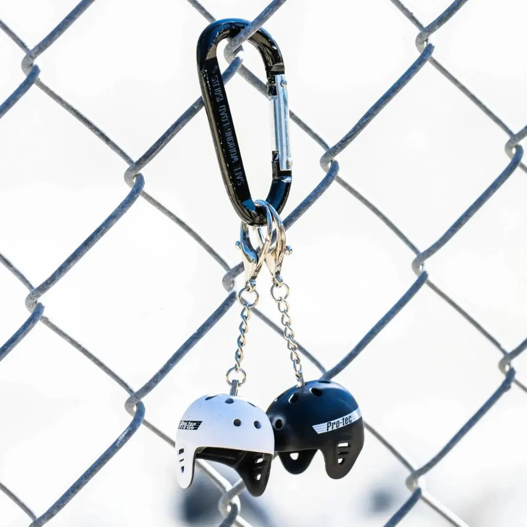 Porte Cle PROTEC Helmet Keychain