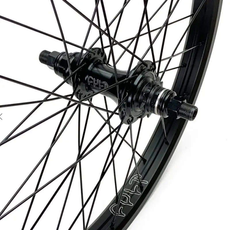 Roue CULT Devotion K7 – Image 2