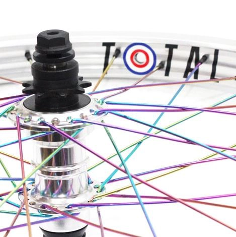 Roue TOTAL BMX Techfire Silver / Rainbow K7 SDS – Image 2