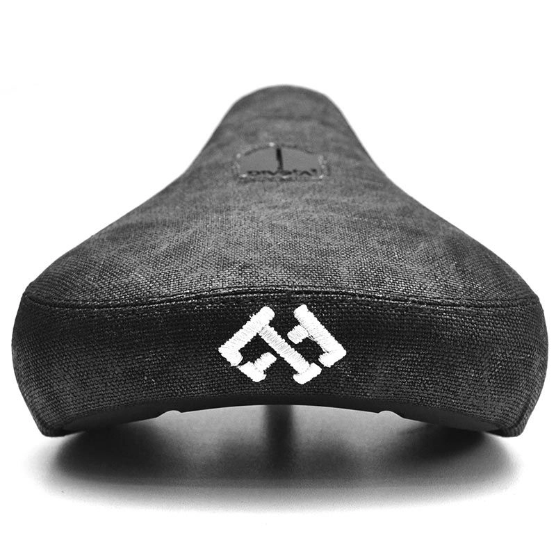Selle FOUNDATION Kim Fat Waxed Canvas – Image 2